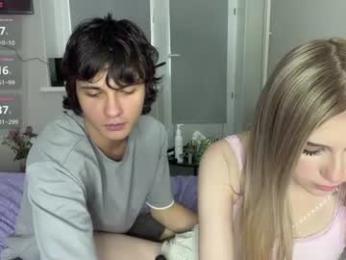 rex_spark — вебкам-модель онлайн на chaturbate