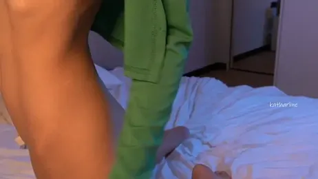 Kathariine — вебкам-модель онлайн на stripchat