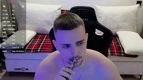 Larstar01 — Stripchat stream photo (Mar 2026)