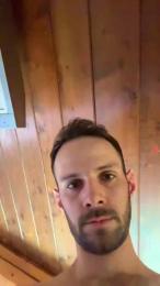 XBEAR001 — вебкам-модель онлайн на cam4