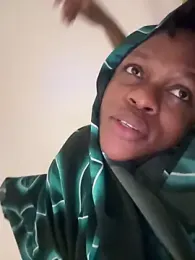 Boneca25 — Stripchat stream photo (Mar 2026)