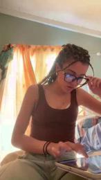 Sophiiee — вебкам-модель онлайн на cam4