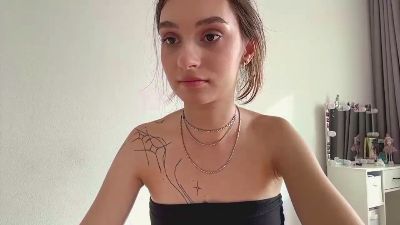 KristaEspino — Cam4 stream photo (Jul 2026)
