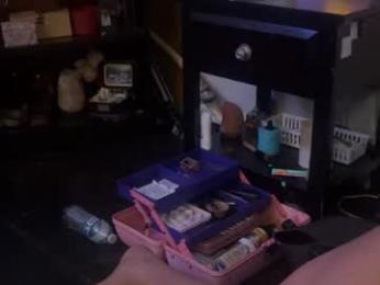 ravenoldschool11 — Chaturbate stream photo (Sep 2026)