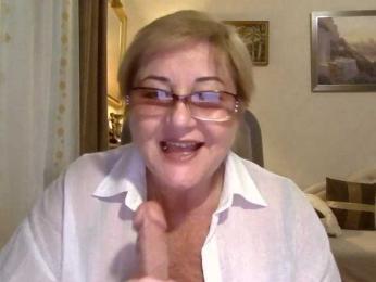 KarinkaSweet — bongacams