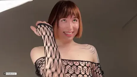 melodyxlove — вебкам-модель онлайн на stripchat