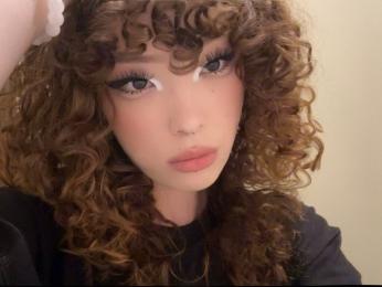 YangConnie — Livejasmin profile photo