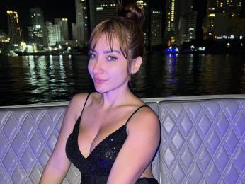 CrissRusso — Livejasmin stream photo (Aug 2025)
