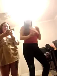 Cherry4choc — Stripchat stream photo (Apr 2024)