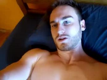 mikeygooner — вебкам-модель онлайн на chaturbate