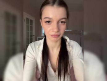 shottup — вебкам-модель онлайн на bongacams