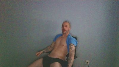 J8se — Cam4 stream photo (May 2026)