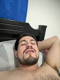 williamsmiiths16 — вебкам-модель онлайн на stripchat