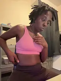 choclatepeaach — Stripchat stream photo (Mar 2026)