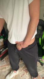 lunghibiondi — вебкам-модель онлайн на cam4