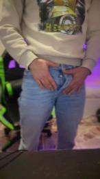 lunghibiondi — вебкам-модель онлайн на cam4