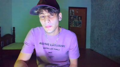 Axel_sex69 — вебкам-модель онлайн на cam4