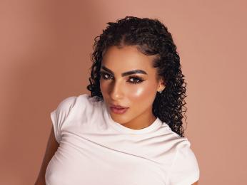 ZoeRiveira — вебкам-модель онлайн на livejasmin