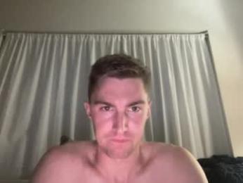 fitfuckker — вебкам-модель онлайн на chaturbate