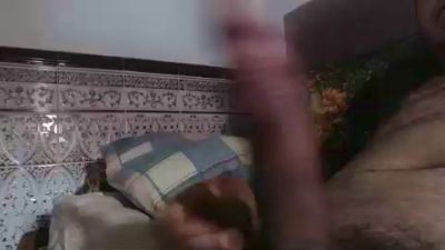 varoniberico4 — вебкам-модель онлайн на cam4