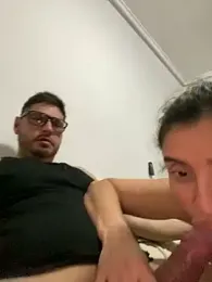 parejasex-ca — Stripchat stream photo (Mar 2025)