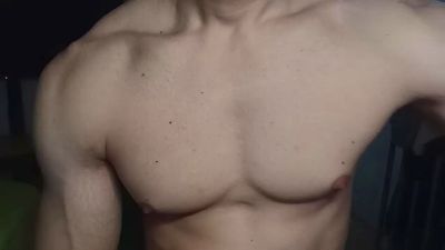 Frabroker — вебкам-модель онлайн на cam4