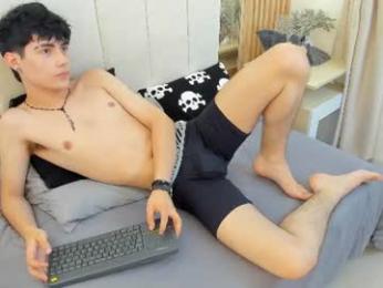 alan__brook — вебкам-модель онлайн на chaturbate