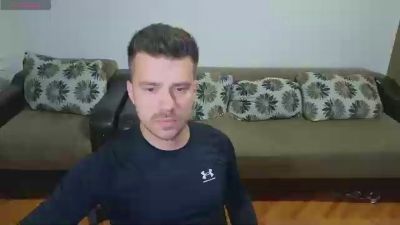 johnnylove22 — Cam4 stream photo (May 2026)