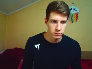 Chris Brien — Flirt4free profile photo