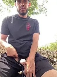 Elferjuan1310 — вебкам-модель онлайн на stripchat