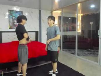 masters_sexx — вебкам-модель онлайн на chaturbate