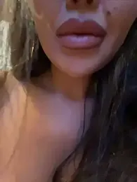 ANGELIKA7741 — вебкам-модель онлайн на stripchat