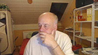 hotte1965hot — Cam4 stream photo (Dec 2025)