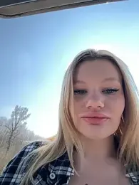 justmilaa — Stripchat stream photo (Feb 2026)