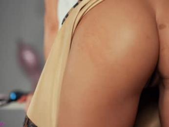 _artporno_ — вебкам-модель онлайн на chaturbate