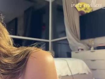 endlessmia — вебкам-модель онлайн на chaturbate