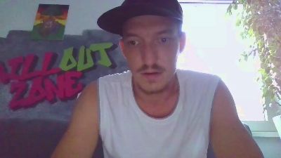 krabeatz1990 — Cam4 stream photo (Jul 2026)