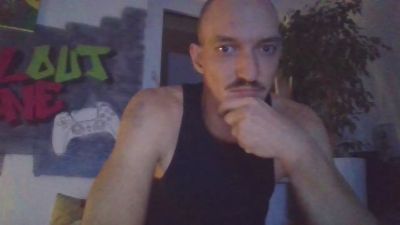 krabeatz1990 — Cam4 stream photo (Aug 2026)