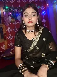 Sweet-priyaa — Stripchat stream photo (Apr 2026)