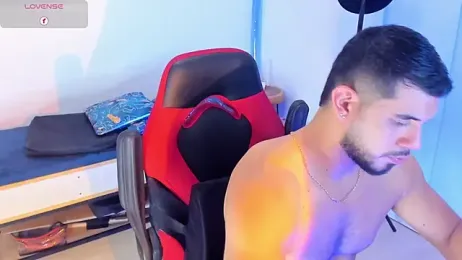 Dimitri_Bass — Stripchat stream photo (Apr 2026)