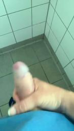 Dickersw02 — Cam4 stream photo (Jun 2026)