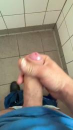 Dickersw02 — Cam4 stream photo (Jun 2026)