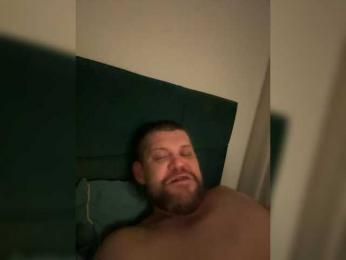 Raspberry187 — вебкам-модель онлайн на bongacams