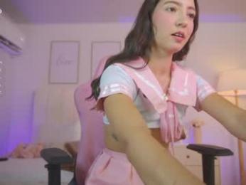 cristal_bunny — Chaturbate stream photo (Mar 2026)