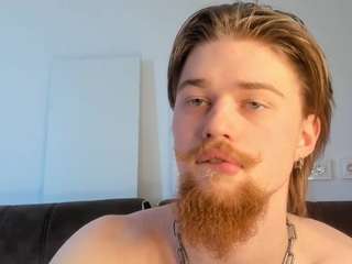 levmiller — вебкам-модель онлайн на camsoda