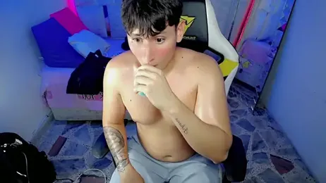 d_moneyy_ — Stripchat stream photo (Dec 2025)