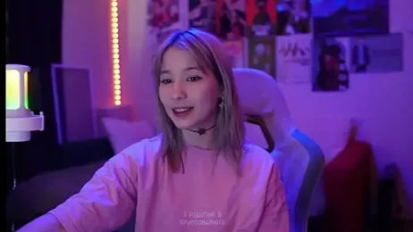 Traharaa — Stripchat stream photo (Mar 2026)