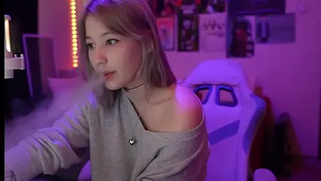 Traharaa — Stripchat stream photo (Mar 2026)