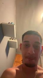 Badddboyyy_ef — вебкам-модель онлайн на cam4