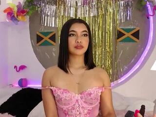 Chloe Monroeee — Flirt4free stream photo (Apr 2026)